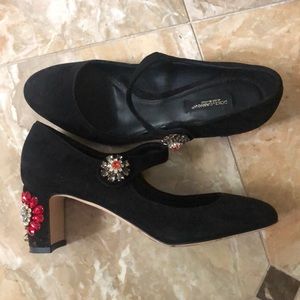 Black Dolce&Gabbana Jeweled Heels!
